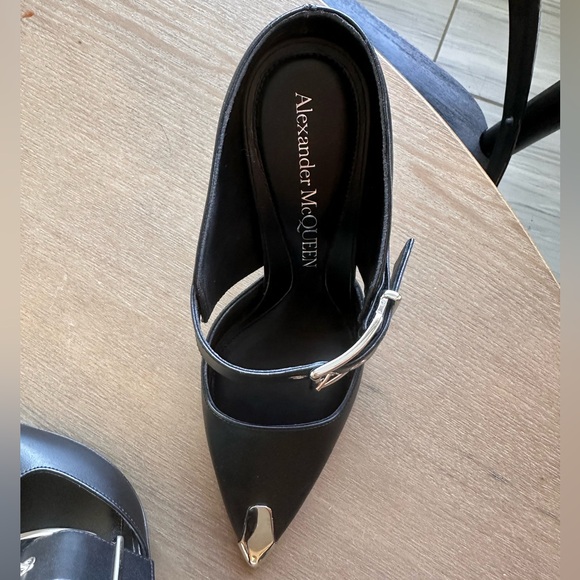 ALEXANDER MCQUEEN PUNK buckle 40mm leather mules BRAND NEW 7.5/37.5 - Picture 5 of 11